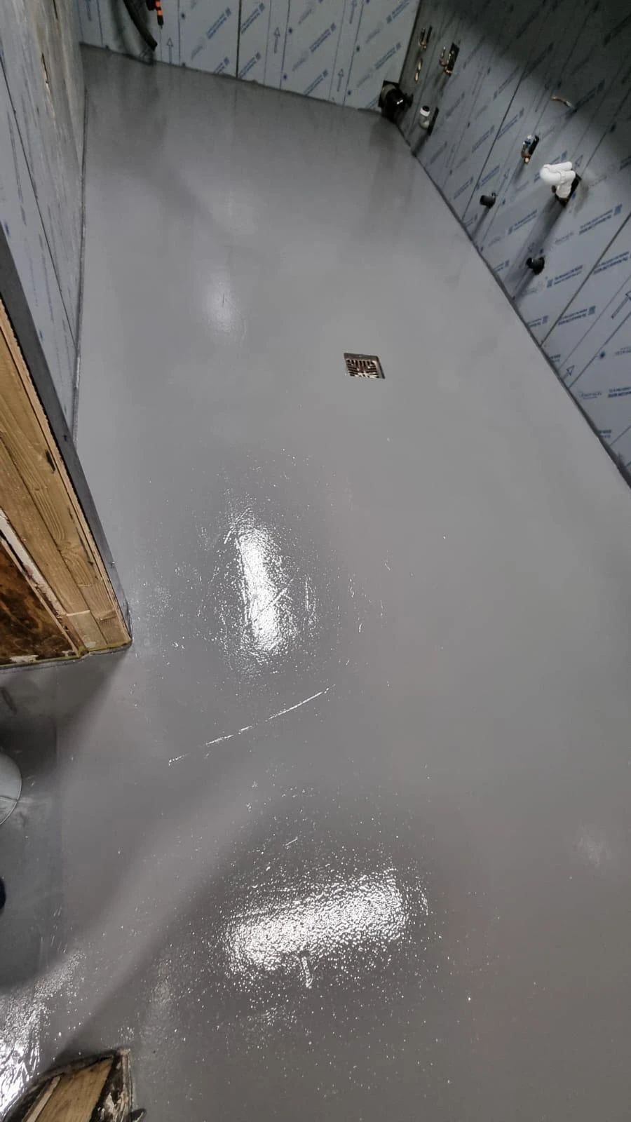 Grey epoxy flooring